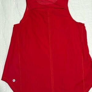 Lululemon tank top, back vent